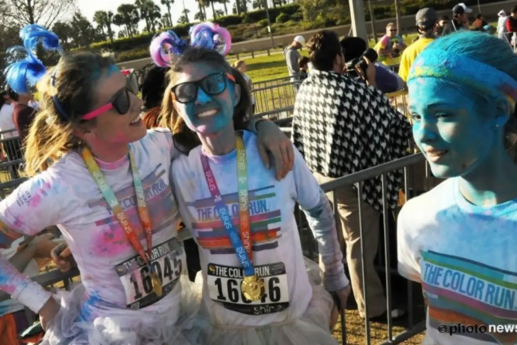 Buurtbewoners gaan klacht indienen: "Alles ziet paars"