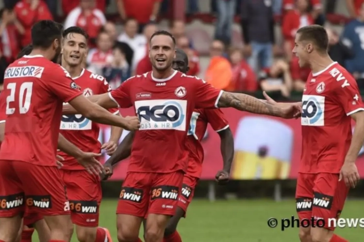 Ook Standard bijt meteen in het zand