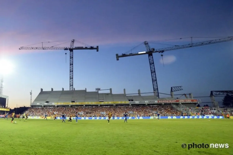 Oude tribune, nieuwe tribune: Achter de Kazerne is het altijd feest