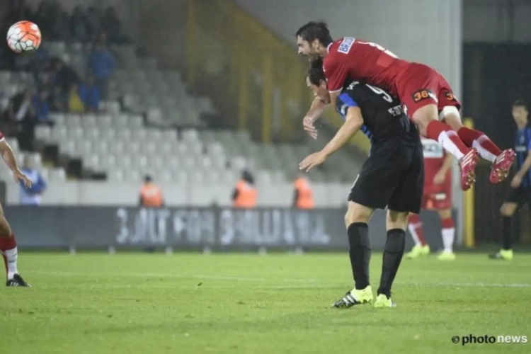 Poulain begrijpt Belgische arbitrage niet: "Omdat het De Sutter is, fluiten ze niet"