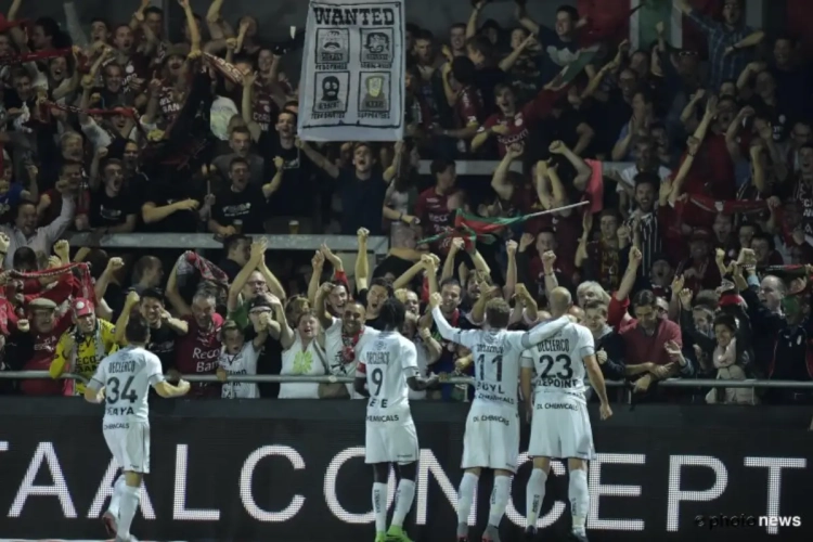 Fantastische beelden: fans Zulte Waregem zingen 'Couckenbak' in Oostende