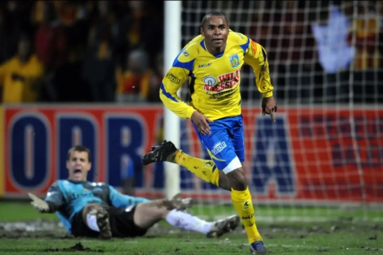 Zaakwaarnemer Jaja Coelho: "Ja, we zaten rond de tafel met Lokeren"