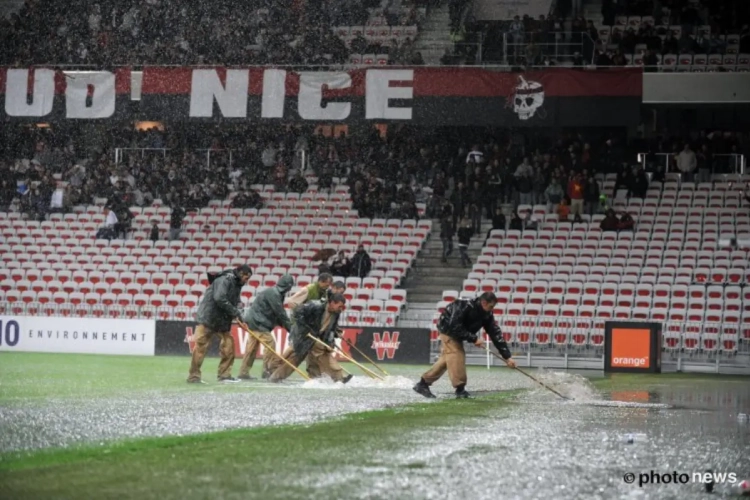 VIDEO: Ho ho ho! Zotte regenbui gooit roet in het Franse eten