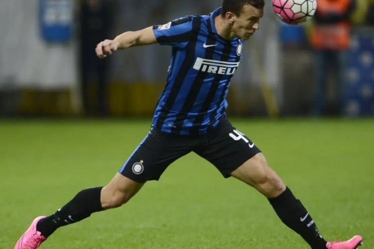 Oei, AS Roma is zijn leidersplaats alweer kwijt!