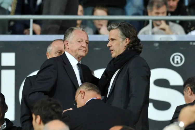 Voorzitter Franse voetbalbond enthousiast over langer verblijf Mbappé: "Ambitie om van Ligue 1 Europese topcompetitie te maken"