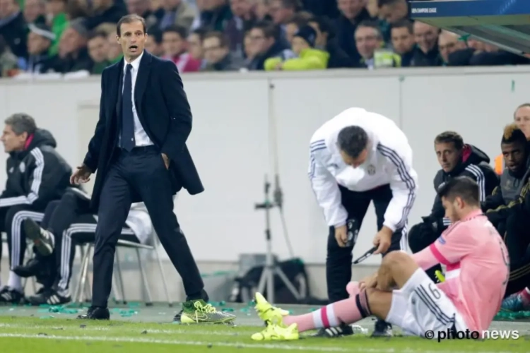 Omwille van deze kousen moest Juventus-speler naar de kant: "Dit is toch geen modeshow?!"