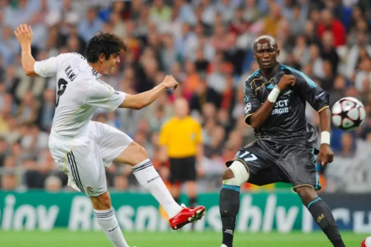 'Voormalige wereldster van Real Madrid aangeboden bij FC Barcelona'