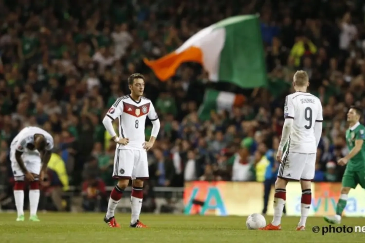 Aangeslagen Mannschaft wil oefenduel afgelasten