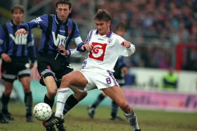 Franky Van der Elst: "Op 't Kiel hangt toch iets speciaals" en "Caje vond zijn auto terug... tussen twee doelen"