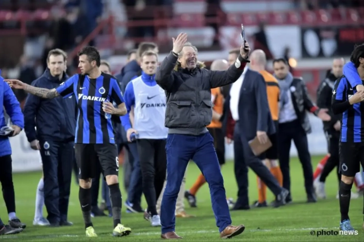 VIDEO: Preud'homme gaat ein-de-lijk in op het aanzoek: "Allez Michel, chante avec nous"