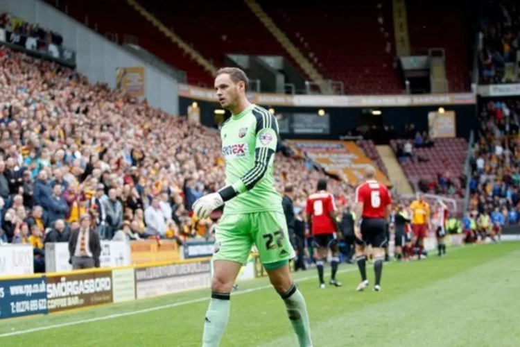 Brentford neemt op fantastische manier afscheid van iconische Griffin Park: nog 1 match verwijderd van Premier League