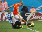 Mascherano houdt gescheurde anus over aan tackle op Robben