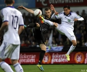 Anderlecht strompelt voorbij Lokeren en pakt eerste uitwinst in maanden