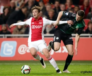 Ajax verslaat Padt en zet PSV onder druk