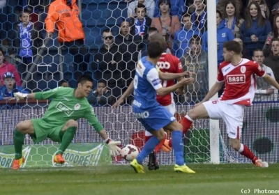 Vossen overtuigd van rode kaart: "Standard-spelers zouden hetzelfde doen"