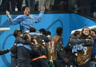 Man van de Match James Rodriguez met de 1-4!