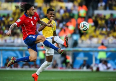 Kreeg Chili-speler Pinilla een klap tijdens de rust?