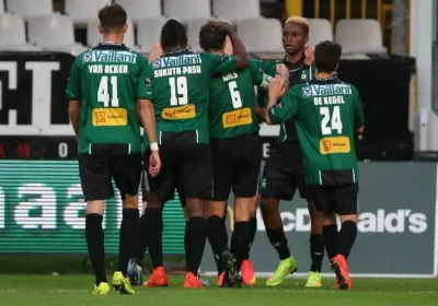 Cercle met mes tussen tanden tegen Charleroi