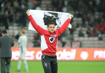 Opnieuw rellen na incident met vlag (met beelden!)