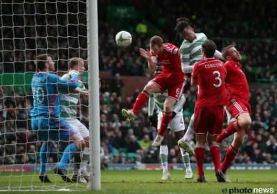 VIDEO: Denayer met een pracht van een kopslag