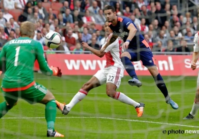 PSV kan het ook zonder Lestienne en verrast Ajax