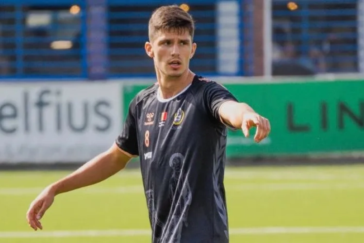 En feu avec l'Olympic Charleroi, Simon Paulet (ex-Bruges et Diablotin U19) a retrouvé le plaisir du football et affiche ses grandes ambitions