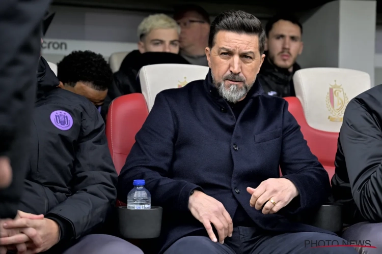 Waarom Besnik Hasi maandag nog &eacute;&eacute;n keer naar Neerpede trok