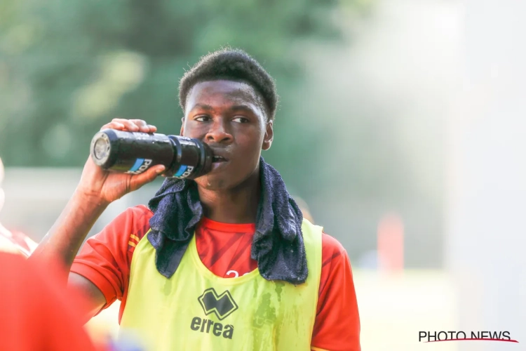 Lierse doet nu zaakjes bij... KV Mechelen en heeft jonge verdediger beet