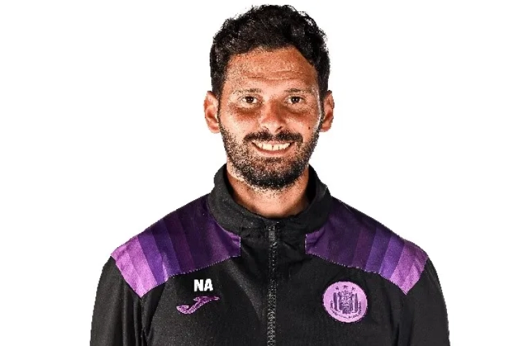 Anderlecht donderdag met Taravel als T1 en assistenten van U16 en U21 op de bank