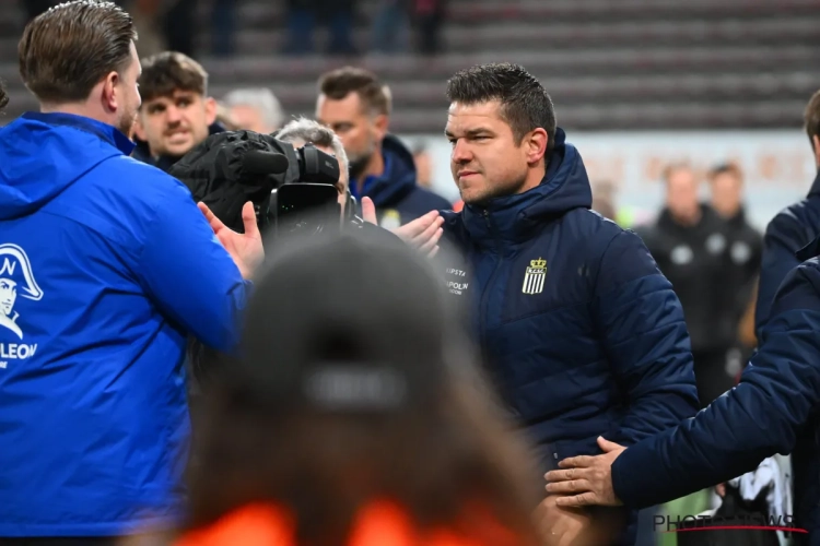 Un titulaire habituel de Charleroi n'a pas pu commencer face au Standard : 