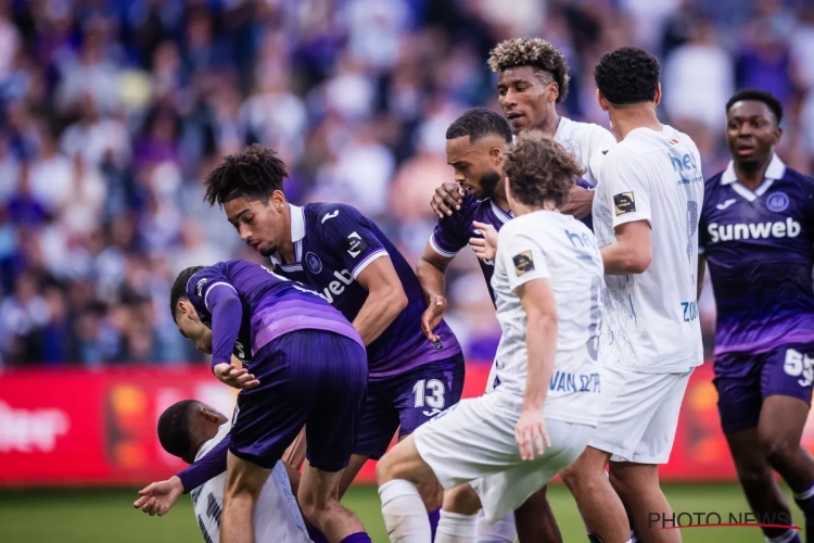 🎥 Sardella krijgt rood voor "kopstoot', maar Anderlecht-fans ergeren zich blauw dat Union-speler ontsnapte