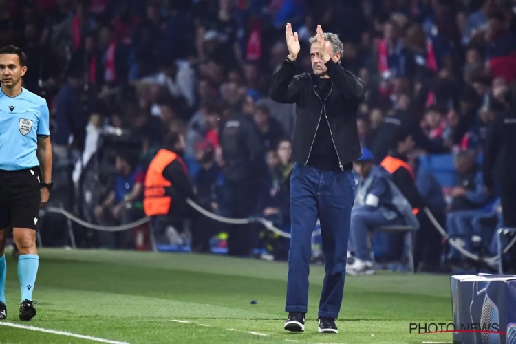 🎥 Luis Enrique plaagt Kompany, die heel dringende oproep doet aan de Bayern-fans: "Blijf dan thuis!"