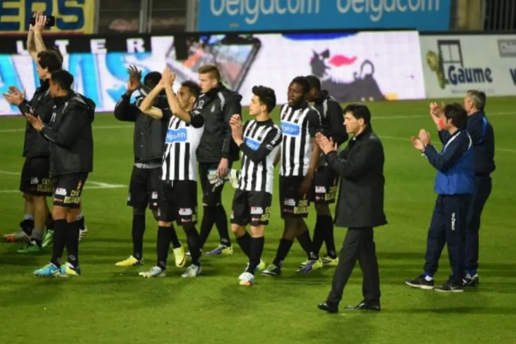 Marcq droomt van Europa League: "Voor zo'n wedstrijden staat elke voetballer op een veld"