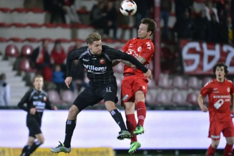 Klaasen heeft pechdag: "Ik gleed gewoon uit en kreeg plots rood"