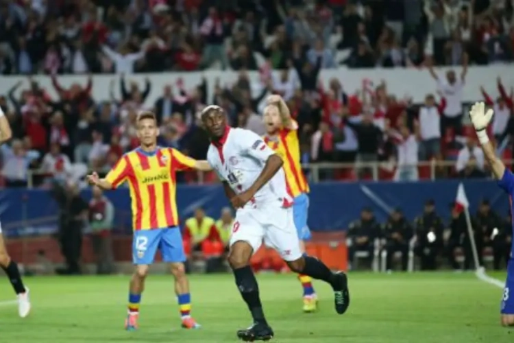 M'Bia schiet mirakel van Valencia aan diggelen