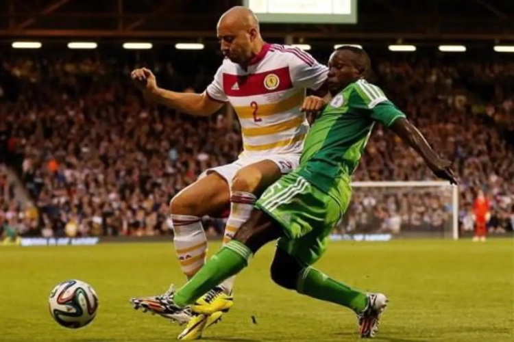 Nigeriaans bondscoach voert vervanging door in kern