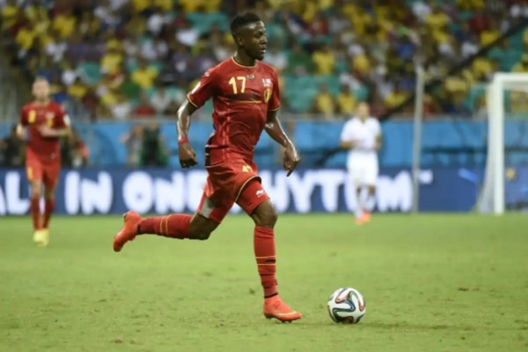 Stap dichter bij transfer? Origi gespot in Engeland