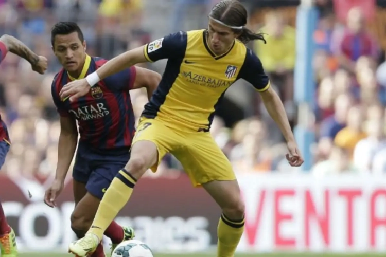 Filipe Luis verhuist dan toch naar Londen