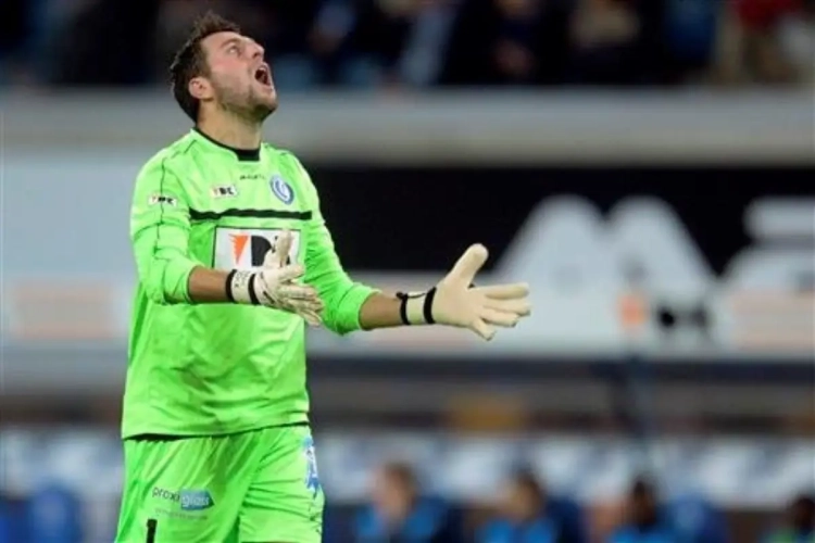 Antwerp trekt gewezen doelman Gent aan