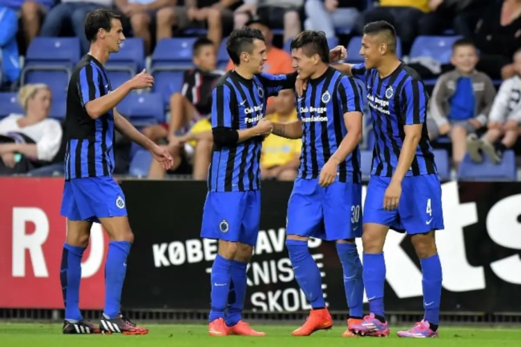 Van der Elst: "Club staat voorlopig het verst"