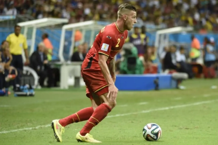 Update: Alderweireld is van Southampton