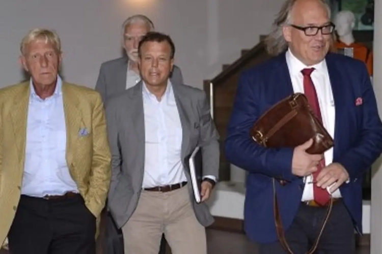 Uitvoerend Comité en bondsvoorzitter houden lippen stijf toe