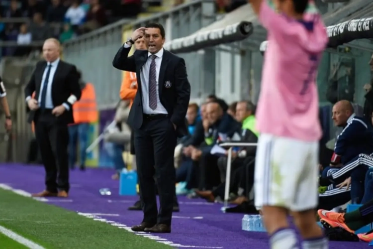 Hasi over penalty-incident: "Ik beslis wie trapt, dus mijn schuld"