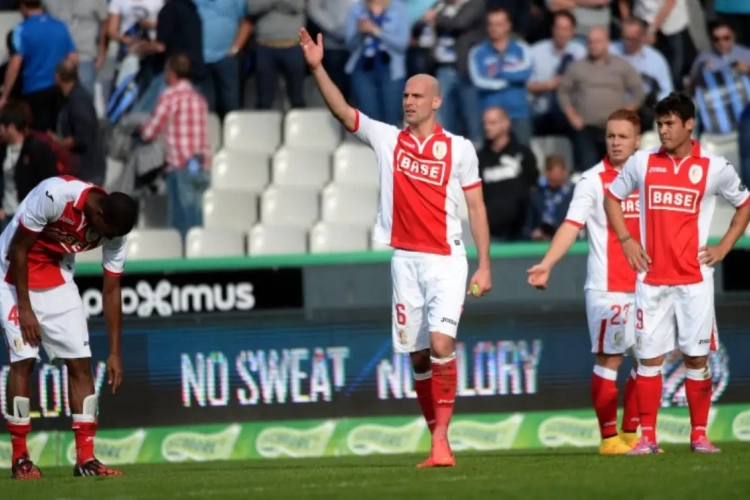 "Het zijn allemaal egootjes bij Standard"