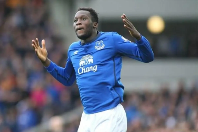 Overzicht PL: Lukaku scoort, doelpuntenkermis in Southampton