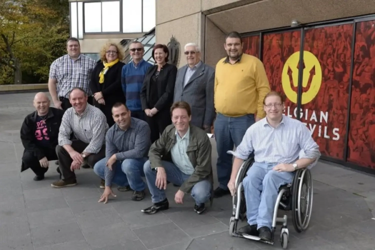 'Belgian Supporters' zien het daglicht: Verenigt u!