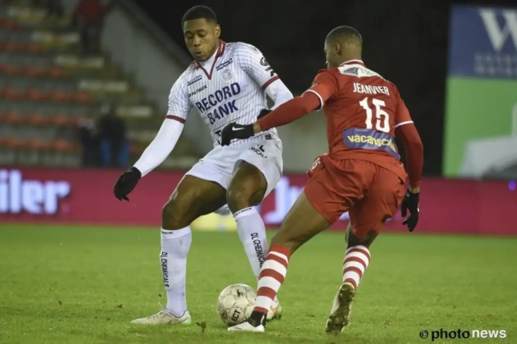 Zulte Waregem slijt middenvelder aan Engelse League One-club