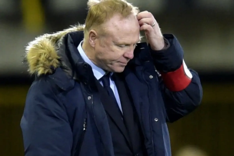 McLeish baalt van geschenkjes: "Club kan ook zonder onze hulp scoren"