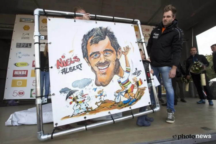 VIDEO: Ex-veldrijder Niels Albert gaat met 7-0 de boot in