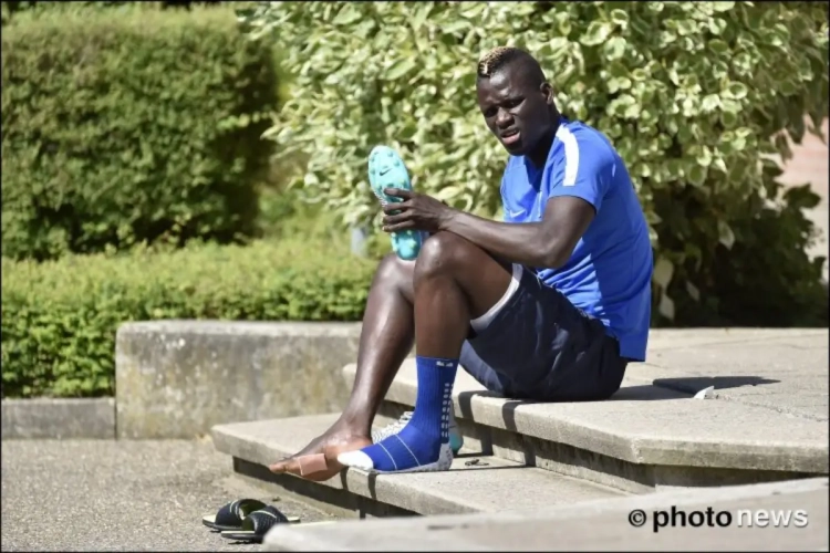 Update: opvolger Mbemba wordt in de vooravond gepresenteerd